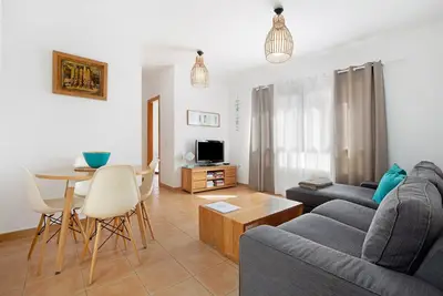 Image de Maison de vacances \"Apartamento Hibisco\" près de la plage avec piscine partagée et Wi-Fi