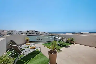 Image de Appartement de vacances \"Nautilus Sea View\" près de la plage avec piscine et Wi-Fi