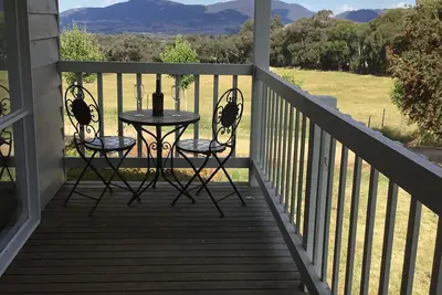 Image de 25 acre private farm house less than 3km to Yackandandah township