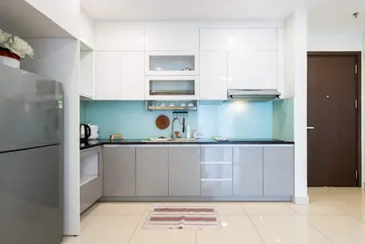 Image de 5 minutes to Tsn airport! Luxury apartment free pool, gym, Wifi