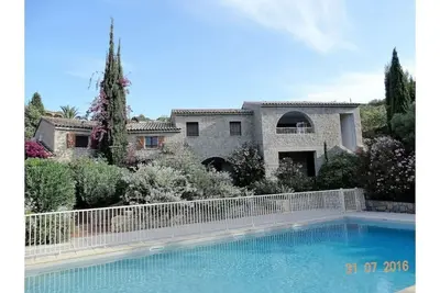 Image de Maison Corse N°4 proche de la mer avec piscine.