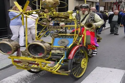 Image de Super Luxe- In The Historical Village St. Paul Area Of The Marais.