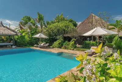 Image de Gorgeous beachfront Villa Jasmine, Lovina!