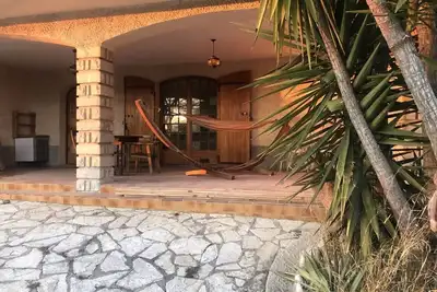 Image de Une terrasse à l'Estaque - stationnement sécurisé