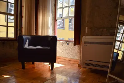 Image de Apartamento com 2 Quartos Varanda e Vista rio 3º Andar