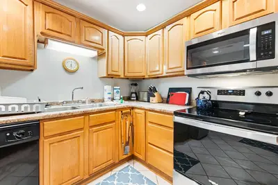 Image de Spacious, dog-friendly creekside cabin with large yard, fire pit, & pond