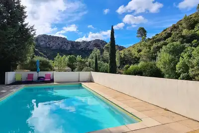 Image de Cosy, split level apartment with River views, perfect for 2