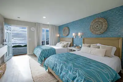 Image de Family Suite | Jacuzzi | Double Queen | Rm 6