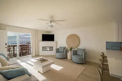 Image de Deluxe Suite | Full Kitchen | Jacuzzi | Rm 4