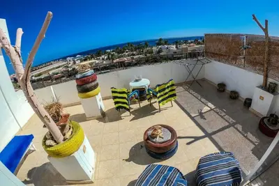 Image de Cozy Rooftop Ls #6