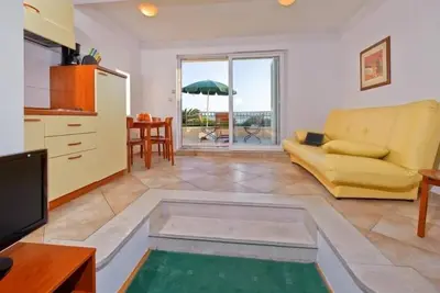 Image de Appartement Studio dans Brela avec vue mer, terrasse, Climatisation, Wifi (201-5)