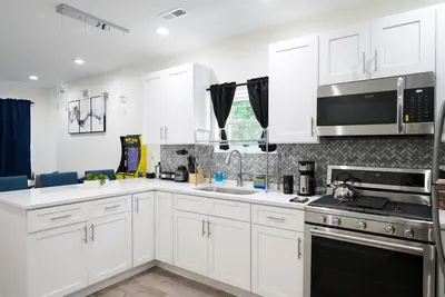 Image de Luxurious, Cozy Beauty 10 min from Downtown Chicago