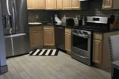 Image de Perfect sanitize home in Union, property is self check in Digital Key