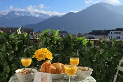 Image de Martine a Annecy parking vue magnifique