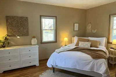 Image de Clean Cozy Old Town Bungalow