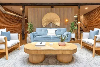 Image de Spacious Retreat w Private Roof Deck | Walkable to All