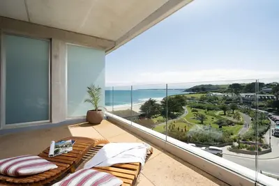 Port is a one bedroom apartment with high spec, stylish and modern exteriors