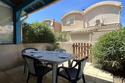 Image de Maison T2 mezzanine rénovée - 6 pers, Gruissan Mateille, Terr. ensoleillée, piscine, parking privé