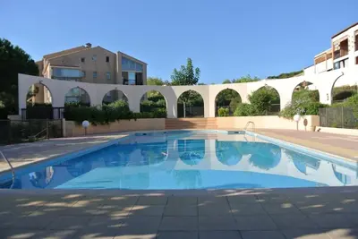 Image de Appartement en résidence avec Piscine Presqu'île de Giens