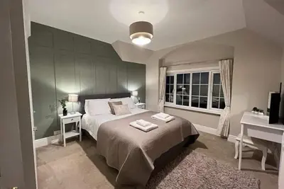 Image de Peak District village cottage with stunning views