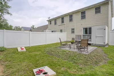 Image de The BeachPlumA Retreat -2br Home in Lewes, Mins to Beach w/ backyard and grill