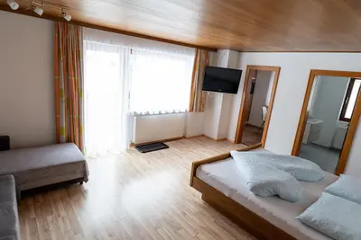 Image de Vacation apartment Lechtl 1