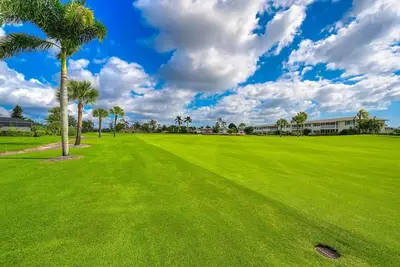 Image de Naples Villa with Private Pool on Golf Course