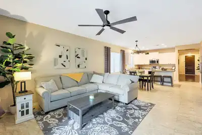 Image de Newly Renovated 4 Bedroom House near hiking and lots of restaurants