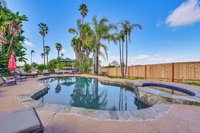 Image de Ocean, Mtn & City Views! Luxe San Diego Estate