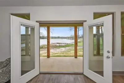 Image de Lakeside Getaway #4 near Canton Trade Days