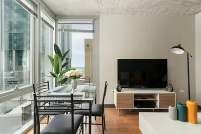 Image de Affordable 2-Bedroom on Wabash