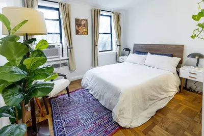 Across the street from Prospect Park! Spacious Studio