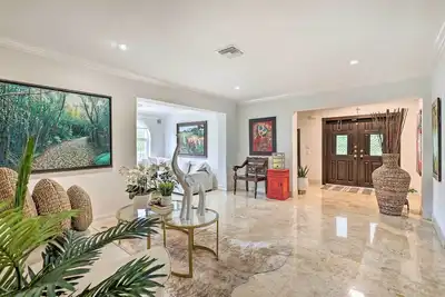 Image de Elegant Miami Home w/ Private Tropical Oasis!