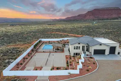 Image de Kanab Vacation Home with Private Pool, Hot Tub, Pickleball and Basketball courts