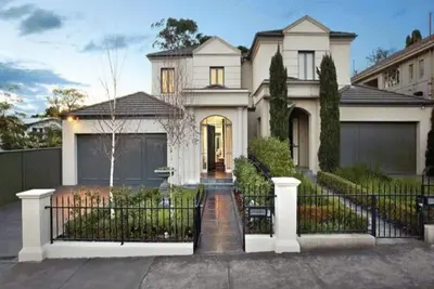 Image de Luxury Townhouse - 5min walk to restaurants, cafes and shops