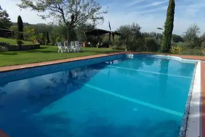 Image de Maison de vacances avec Wifi, piscine privée, climatisation, Tv, patio, animaux admis, parking