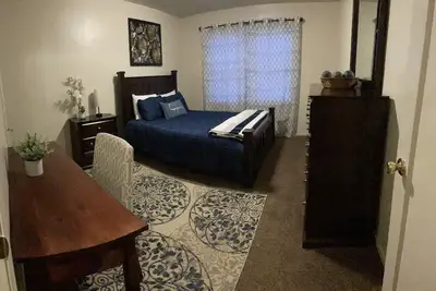 Image de Centrally Located near Hospital