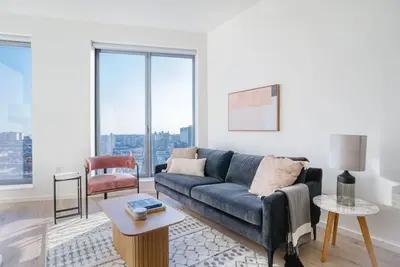 Image de Roomy Clinton Hill 2br w/ W/D, Gym & Pool, nr Bam, by Blueground