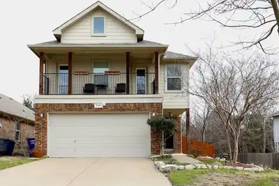 3 Bedroom Dallas Escape