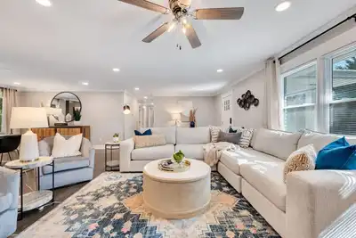 Image de Ath - Huge Roswell Ranch. 2800 Square feet on one level.