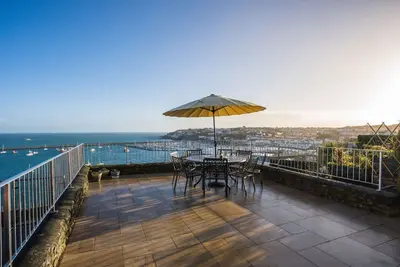 Image de La Mouette - New listing - sleeps 8 guests in 4 bedrooms