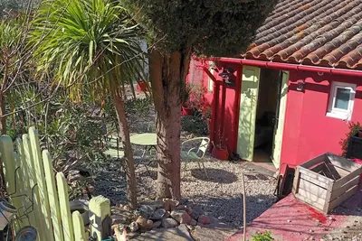 Image de Maison de village avec jardin et grande terrasse