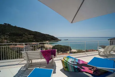 Image de Appartement de vacances \"Le Sirene Bilo 6\" près de la plage avec terrasse privée et Wi-Fi.