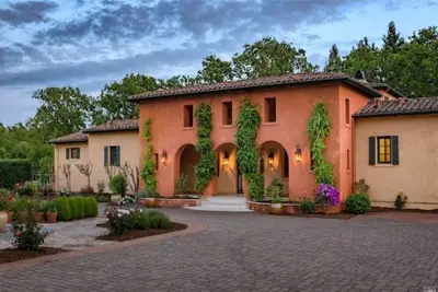 Image de Luxury Executive or Vacation Rental in Kenwood
