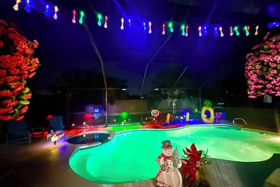 Image de Retreat Home W/ Heated Pool, 10 Min to The Beach