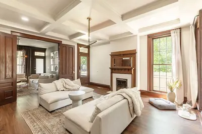 Image de Luxury Designer House in Oregon District, New!