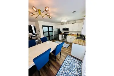 Image de Escape to Comfort in Lexington/Hamburg: Stylish 3br/2. 5ba Home