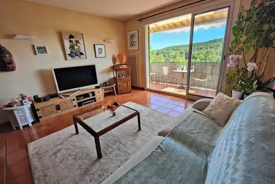 Image de Beau duplex calme et lumineux dans un écrin de verdure