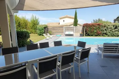 Image de Villa de standing proche Meet et Airbus
