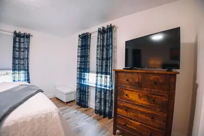 Image de Grandma’s Place - Steps from Downtown Sugarcreek